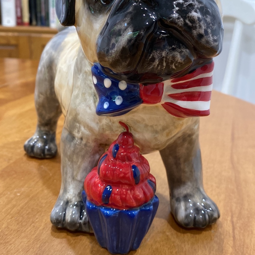 NWOT. Blue Sky, 4th of July bulldog figurine. - Picture 6 of 8